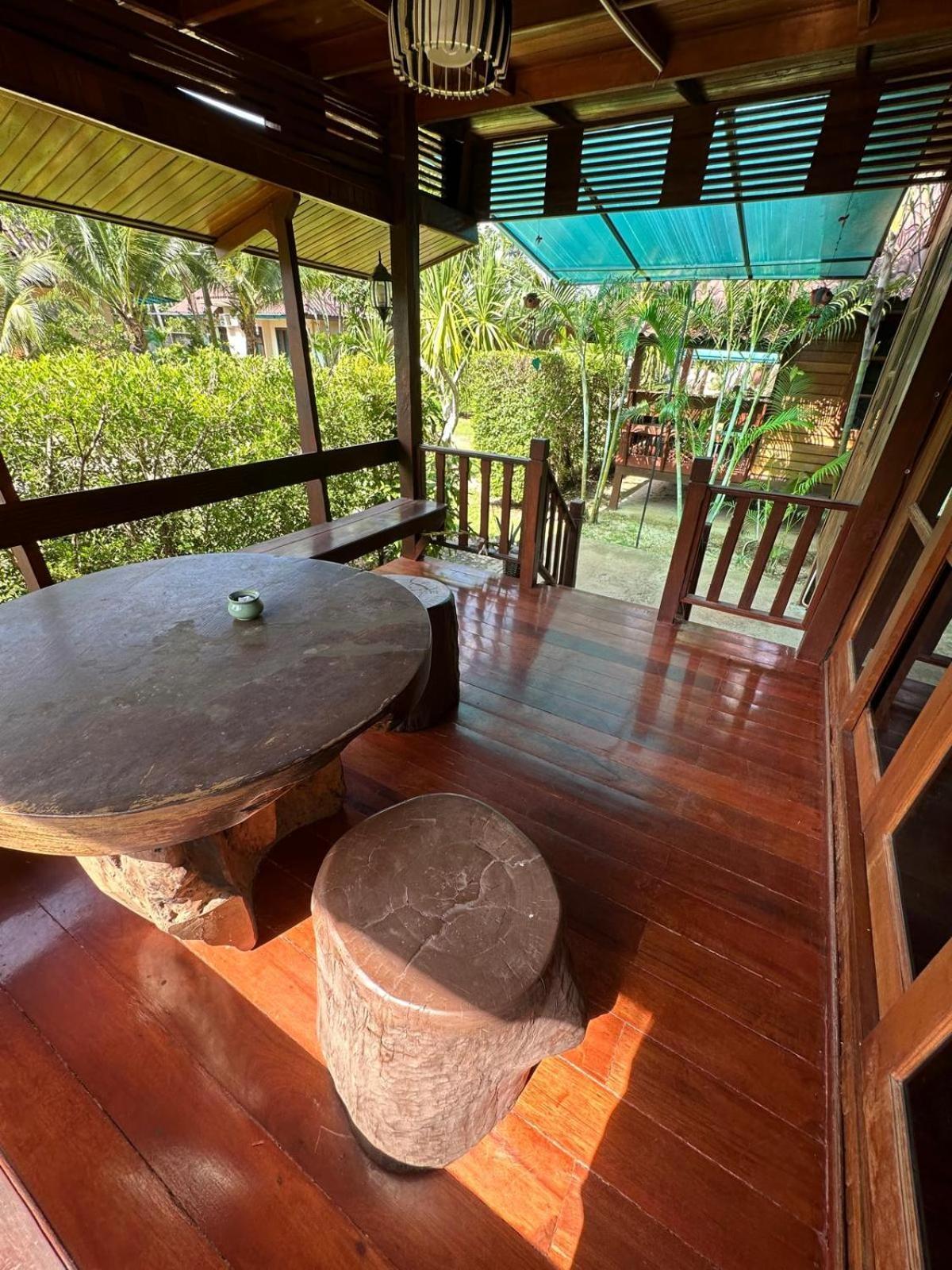 Thip Siam Village Ao Nam Mao Ngoại thất bức ảnh