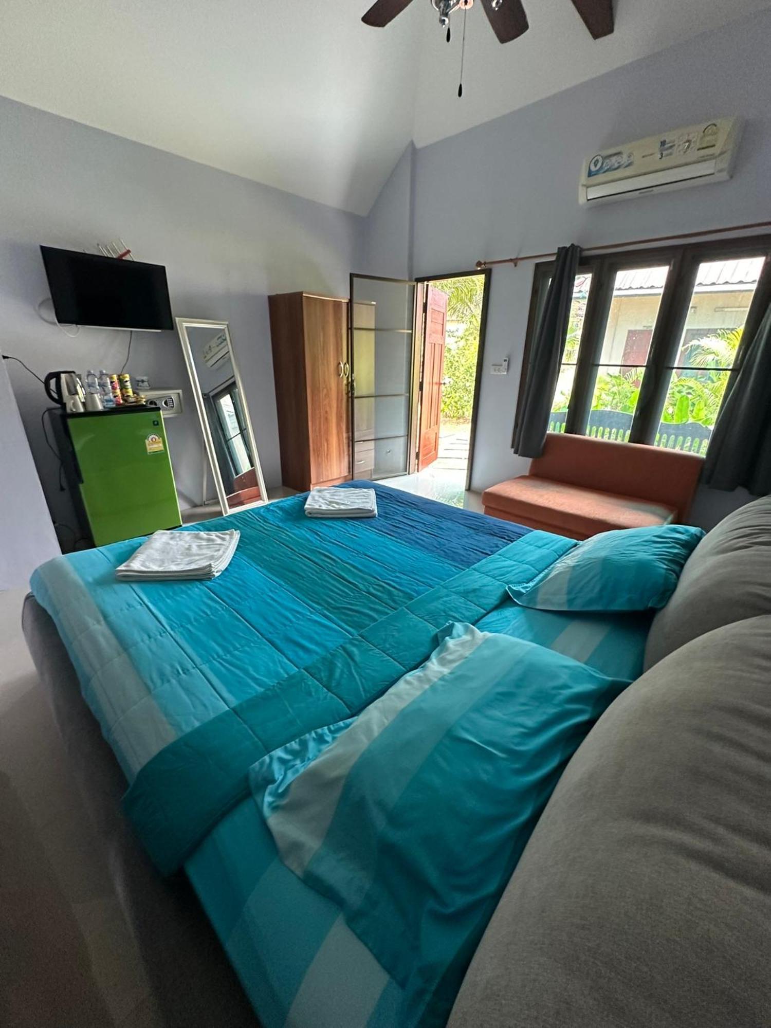 Thip Siam Village Ao Nam Mao Ngoại thất bức ảnh